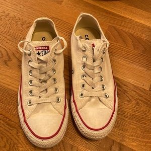 White women/girls converse sneakers